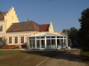 p1000354